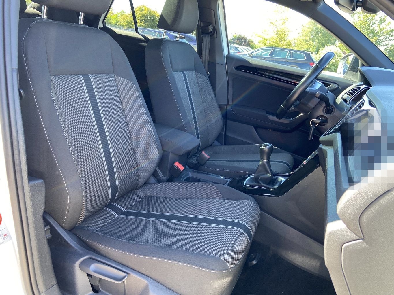 Volkswagen T-Roc 1.5 TSI BLACK-STYLE NAVI+PANORAMA+18"+SHZ+ foto 13