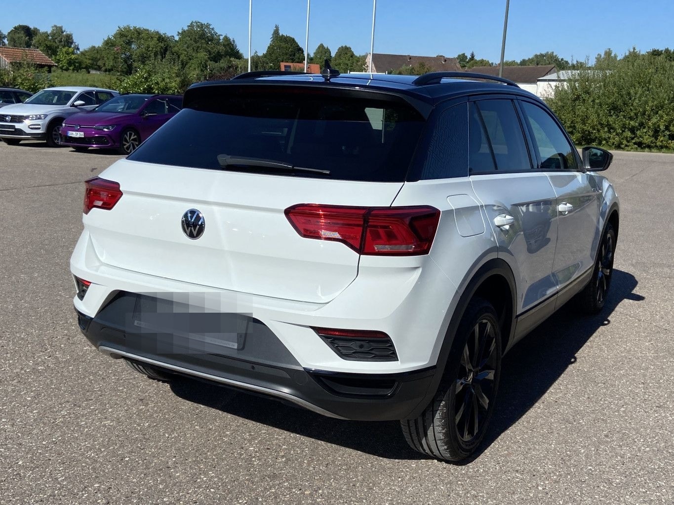 Volkswagen T-Roc 1.5 TSI BLACK-STYLE NAVI+PANORAMA+18"+SHZ+ foto 5