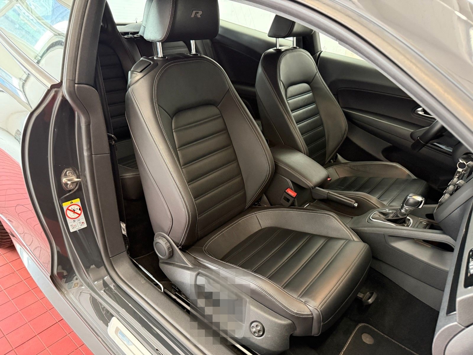 Volkswagen Scirocco R 2.0 TSI Leder/Xenon/BT/19 Zoll foto 9