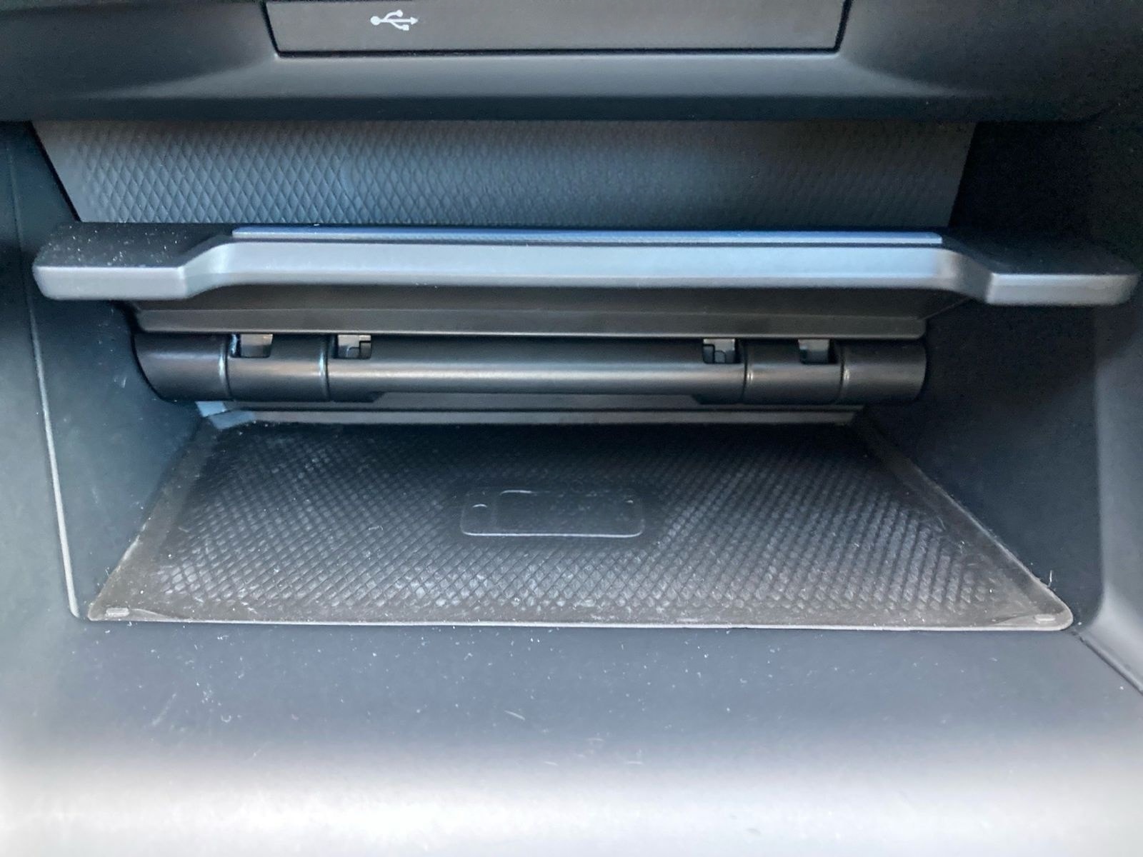 Volkswagen Golf III Variant R 4Motion 2.0TSI IQ.Light.NAV.D foto 17