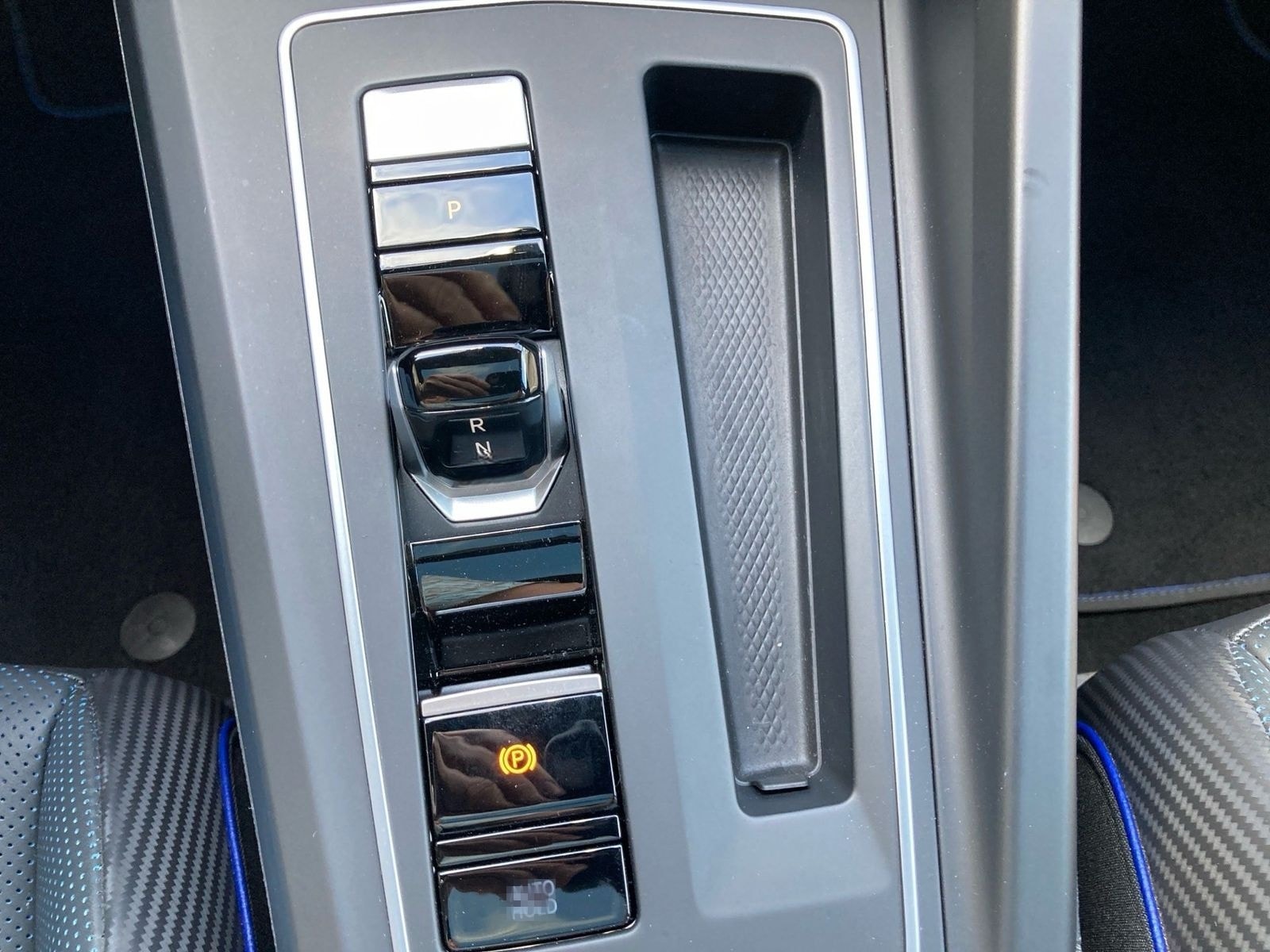 Volkswagen Golf III Variant R 4Motion 2.0TSI IQ.Light.NAV.D foto 18