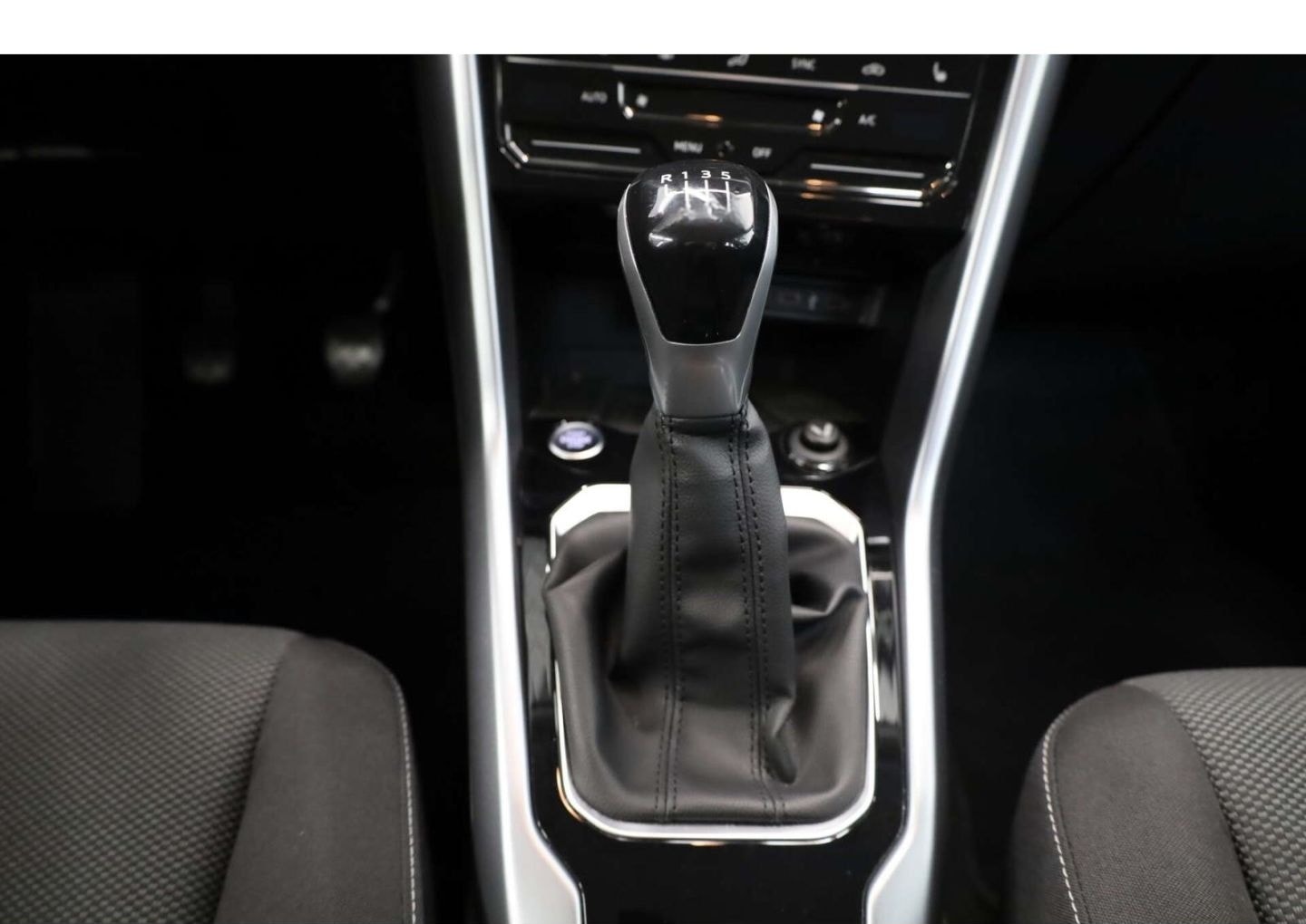 Volkswagen T-Roc 1.0 TSI Life 6-Gg. NAV/LED/RFK/ACC/Klima foto 13