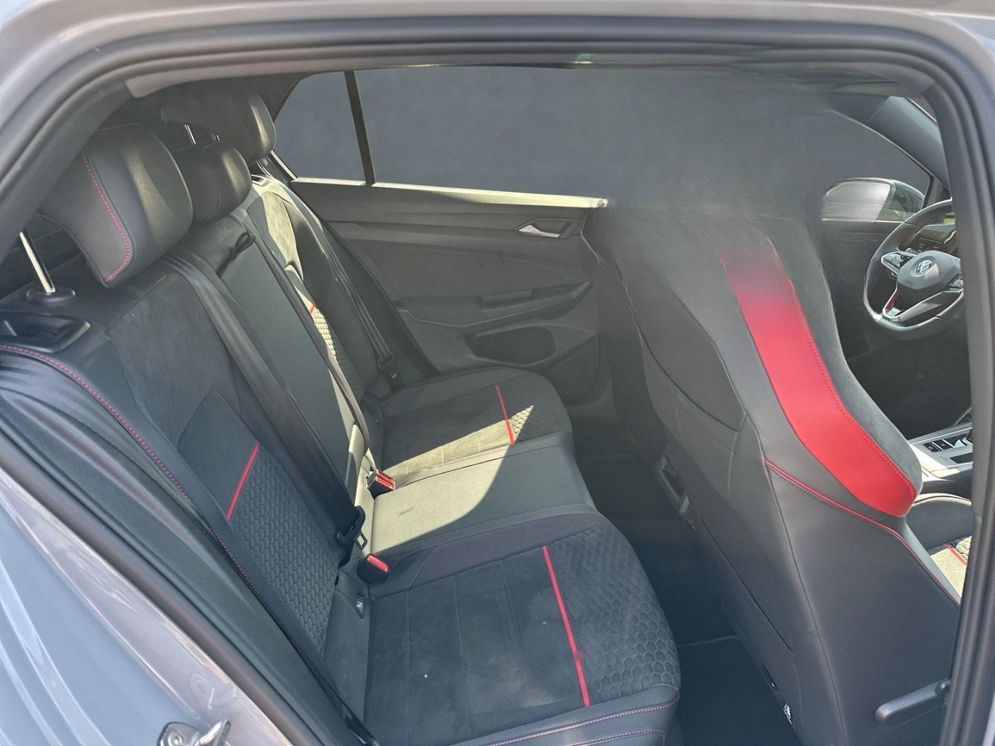 Volkswagen Golf GTI 2.0 TSI Clubsport VIII EU6d AD Navi Dig foto 10