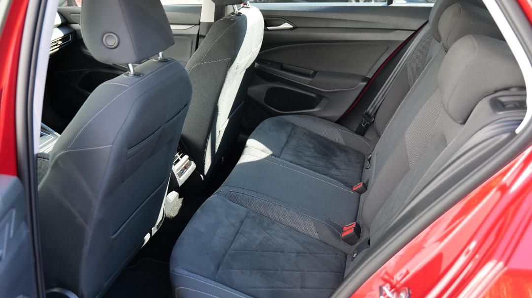 Volkswagen Golf VIII Style 1.5 eTSI 150PS DSG foto 16