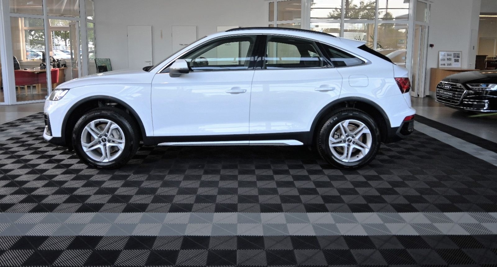 Audi Q5 50 TFSIe Sportback Pano Leder Navi Virtual foto 3