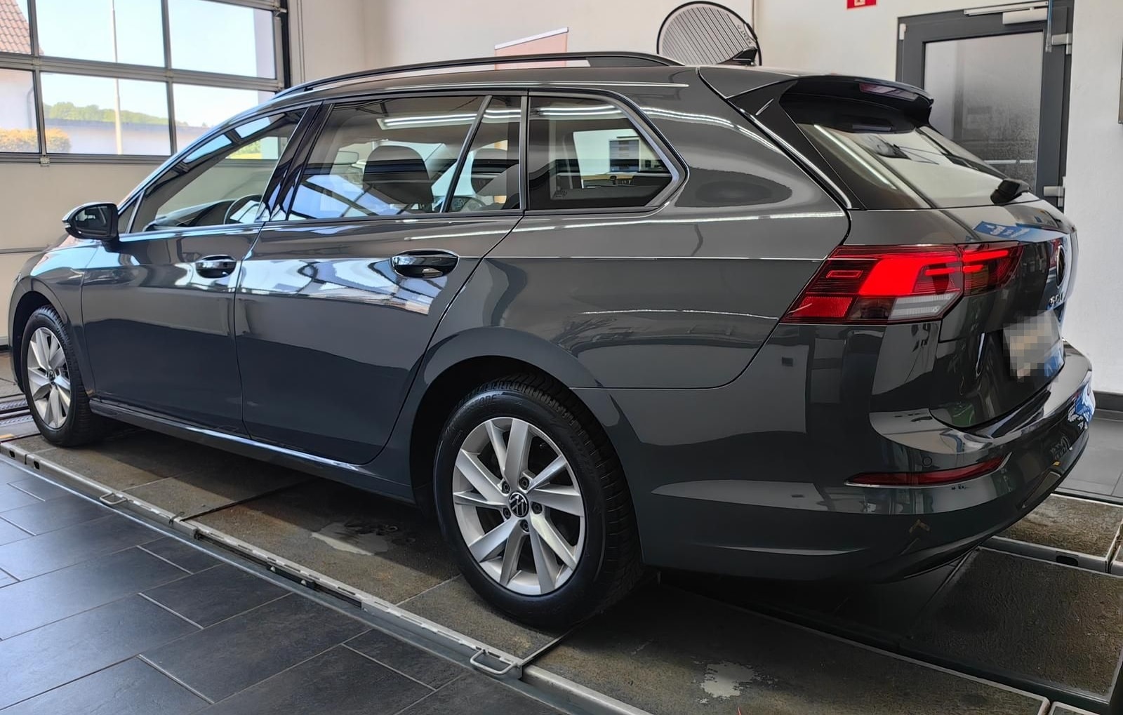 Volkswagen Golf 8 Life eTSI 1.0*ACC*AHK*NAV*Front+Rückf.Kam foto 3