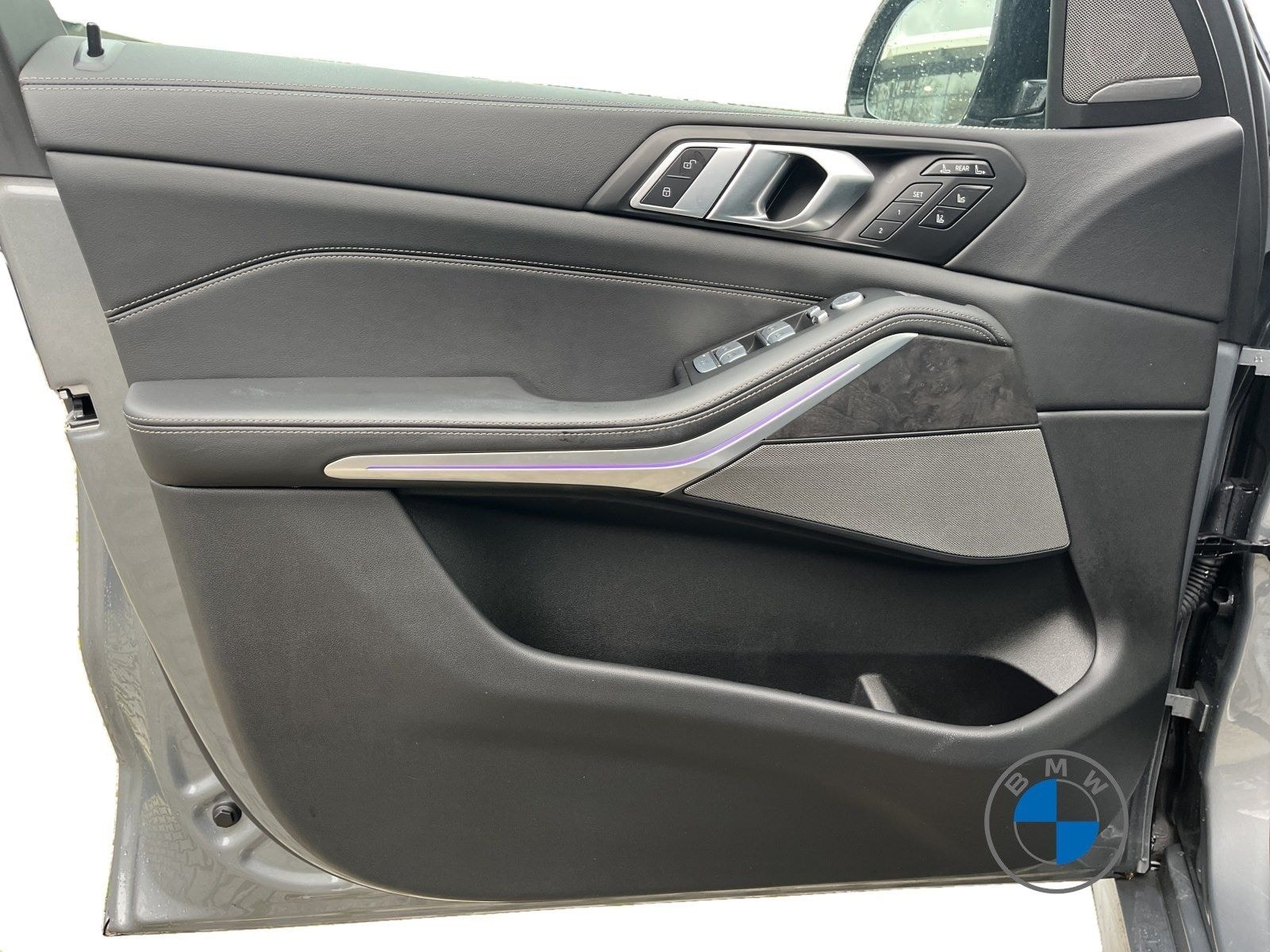 BMW X7 M60i xDrive M Sportpaket Pro Pano Sky Lounge  foto 9