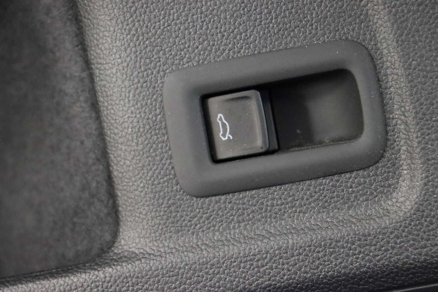 Volkswagen Passat Variant 2.0 TDI DSG Business CarPlay|HUD foto 14