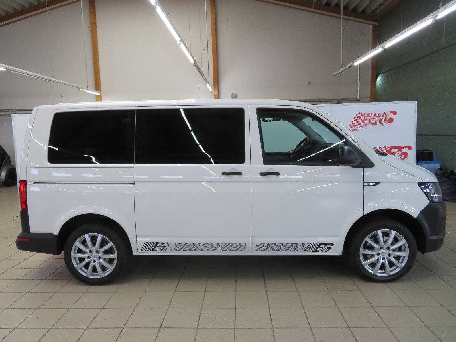 Volkswagen T6 Transporter Kombi KR *8-SITZER*KLIMA*AHK* foto 6