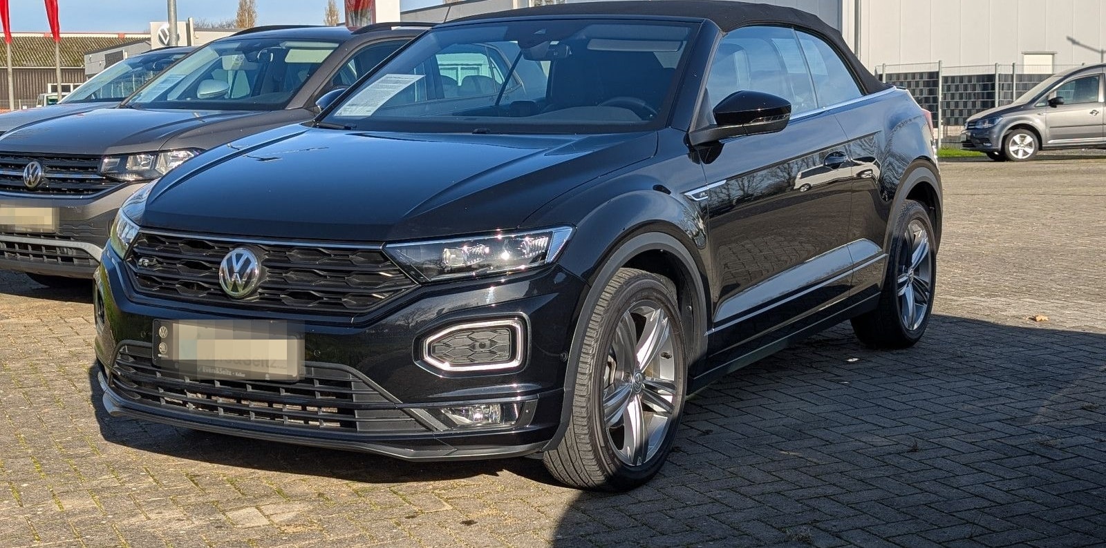Volkswagen T-Roc Cabriolet R-Line 1.5 TSI 150 PS RFK + AHK foto 1