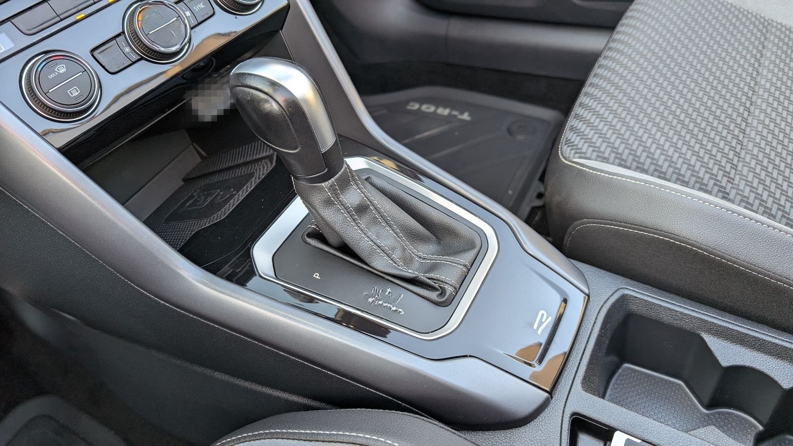 Volkswagen T-Roc Cabriolet R-Line 1.5 TSI 150 PS RFK + AHK foto 12