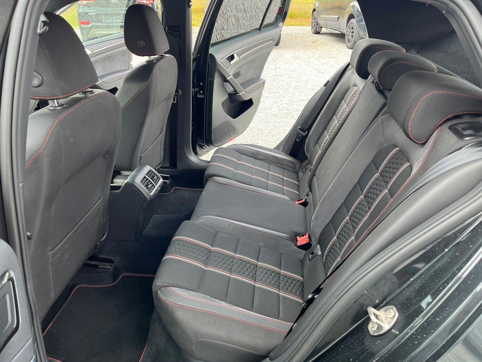 Volkswagen Golf VII Lim. GTI Clubsport BMT, 1. Hand, DSG foto 12