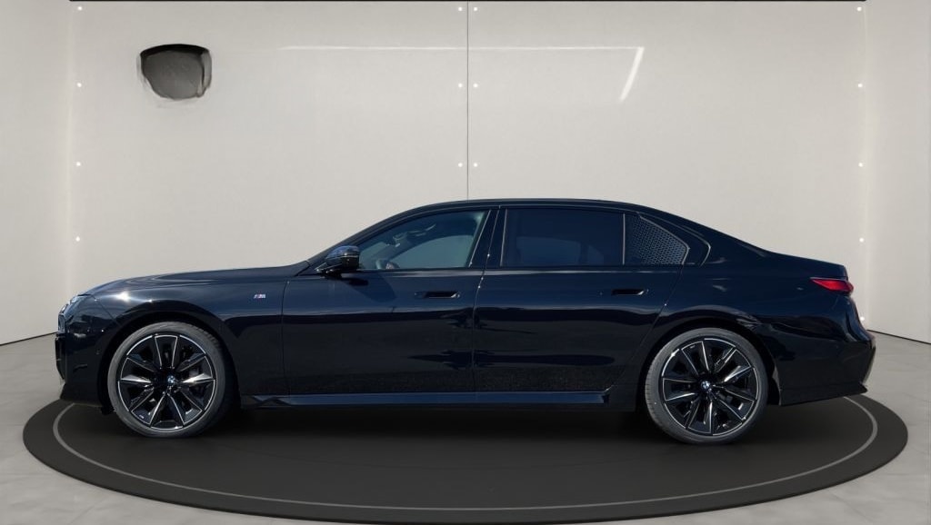 BMW 740d xDrive+M-SPORTPAKET+INNO+STDH+KLIMA-AKUSTIK foto 2