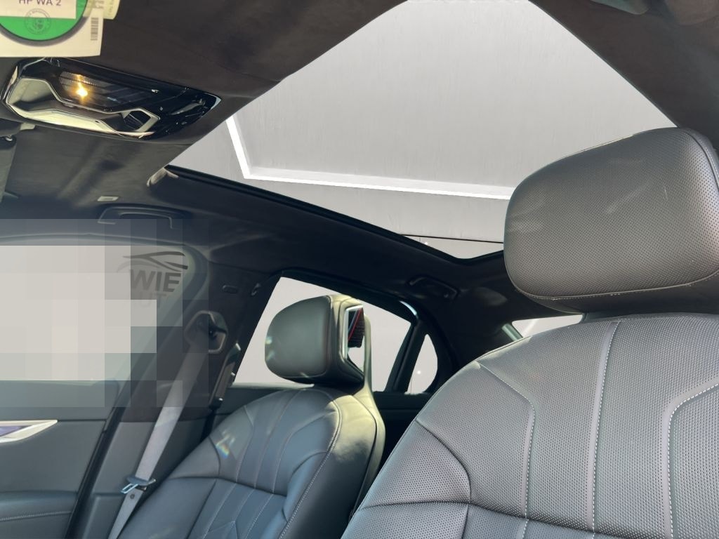 BMW 740d xDrive+M-SPORTPAKET+INNO+STDH+KLIMA-AKUSTIK foto 14