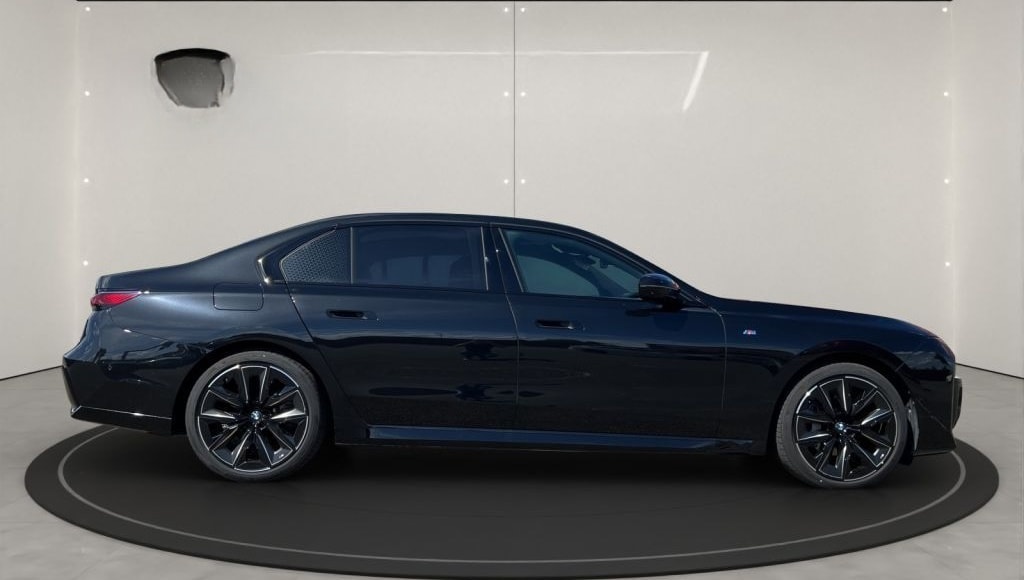 BMW 740d xDrive+M-SPORTPAKET+INNO+STDH+KLIMA-AKUSTIK foto 6