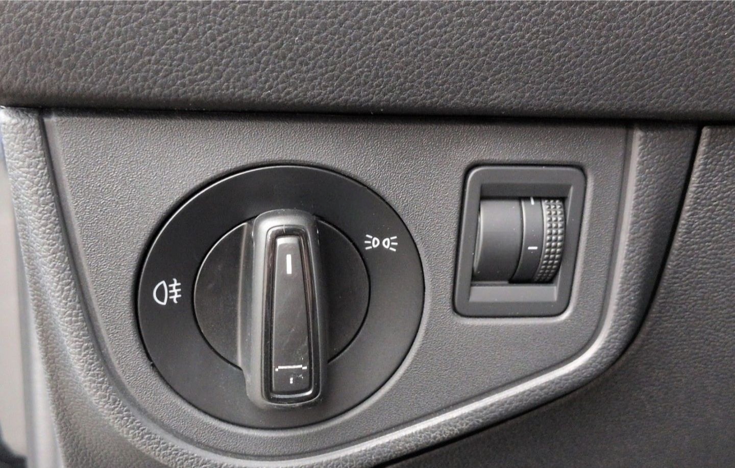 Volkswagen Taigo Life 1.0TSI*DSG Navi LED digCockp SHZ 17* foto 17