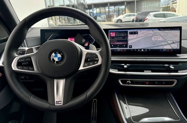 BMW X5 xDrive 40d HUD AD AHK-klappbar AHK El. Panoda foto 6