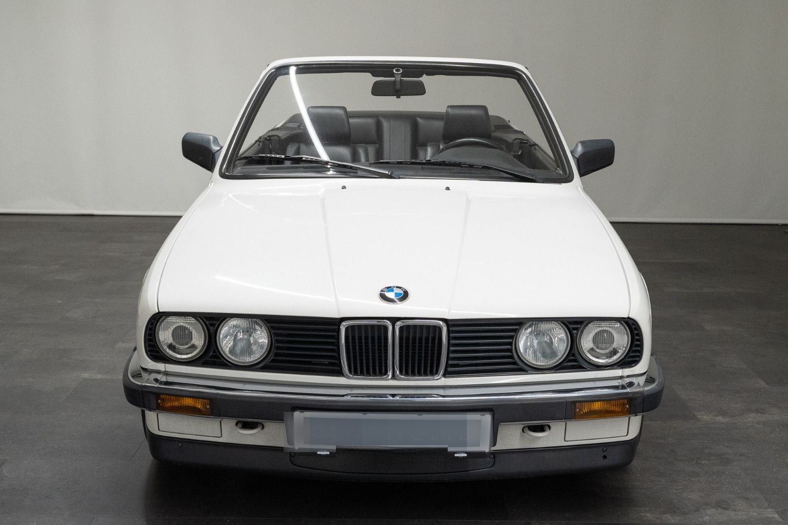 BMW 320i Cabriolet Automatik foto 3