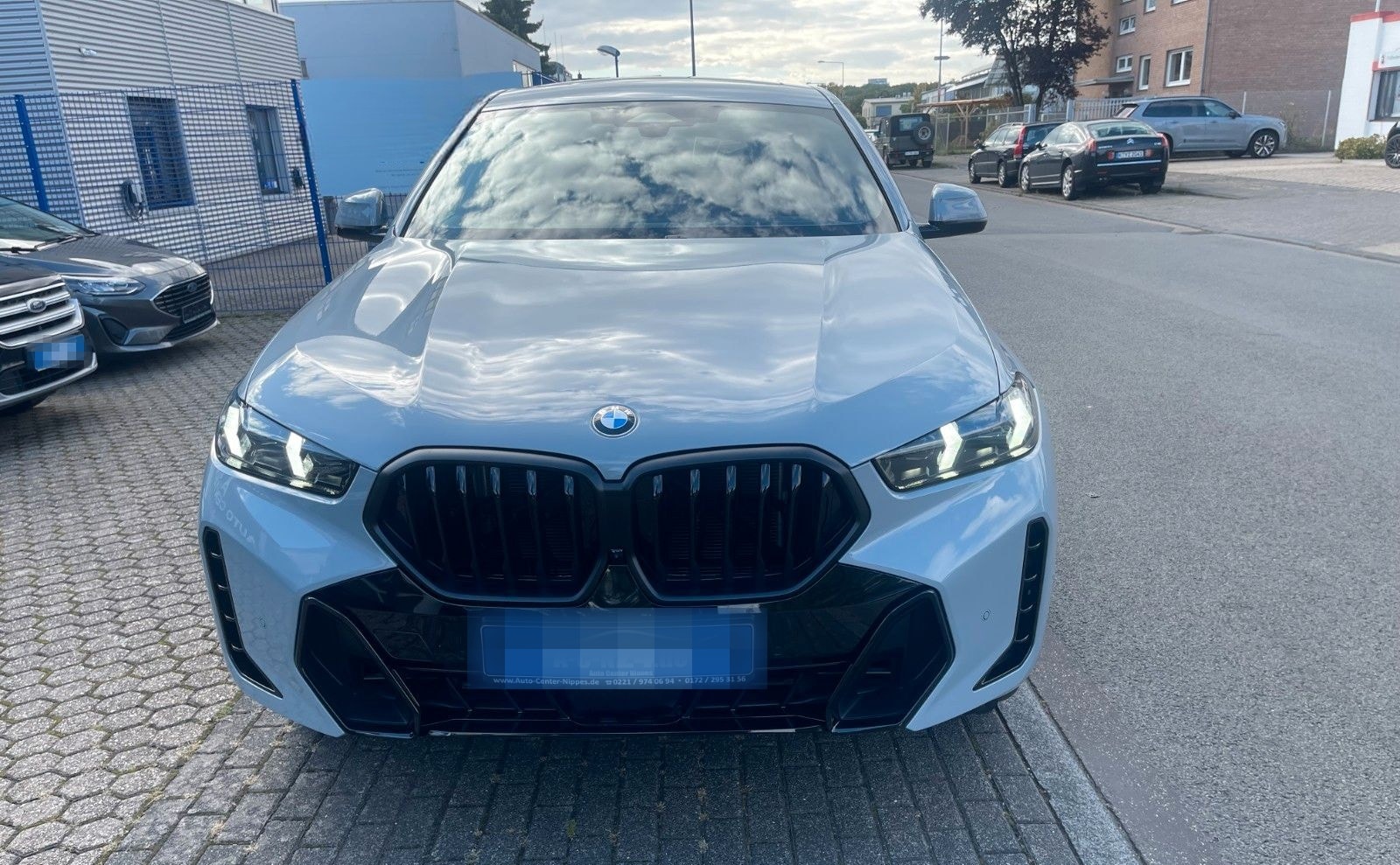 BMW X6 30d xDrive M Sport Pano Kamera Leder 22 Zoll foto 2