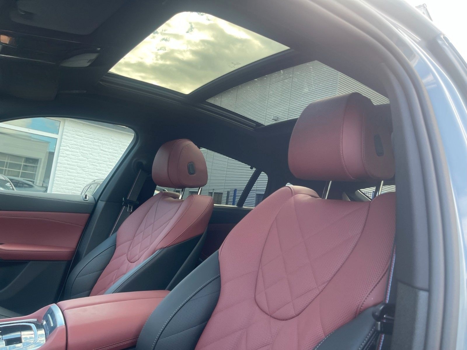 BMW X6 30d xDrive M Sport Pano Kamera Leder 22 Zoll foto 14