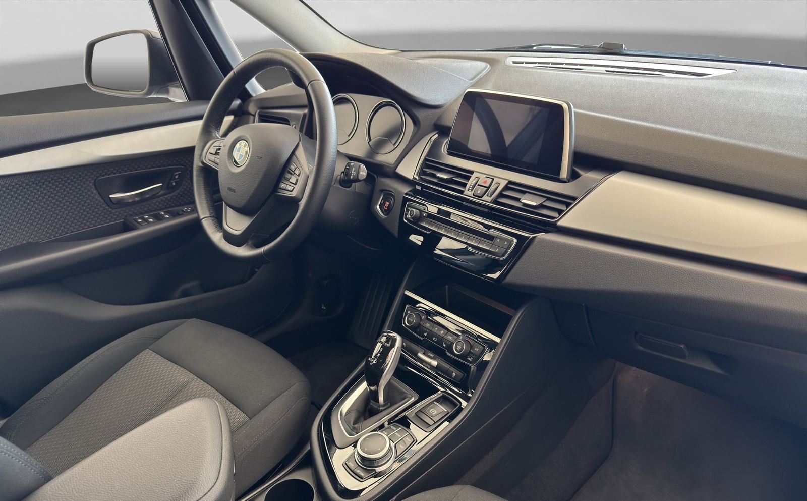 BMW 218i Gran Tourer 7-Sitzer+LED+Navi+Kamera+AHK foto 12