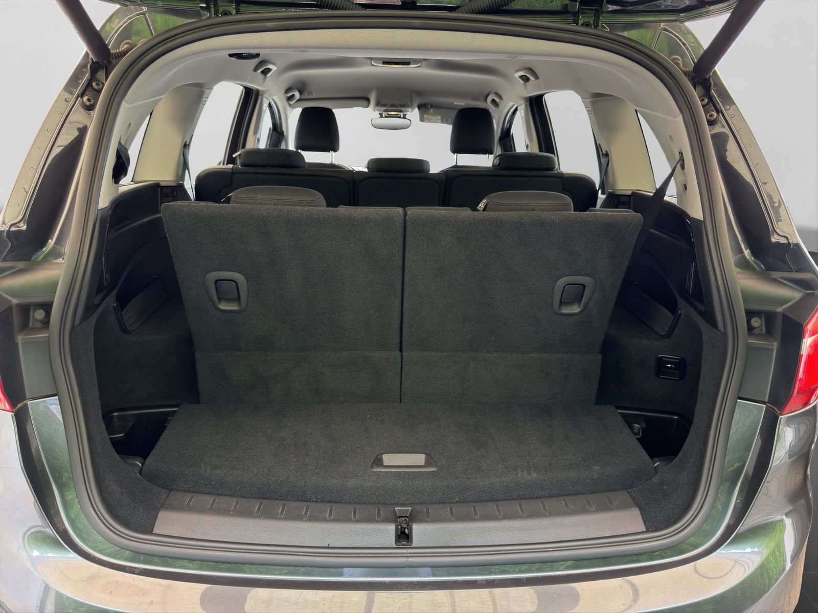 BMW 218i Gran Tourer 7-Sitzer+LED+Navi+Kamera+AHK foto 18