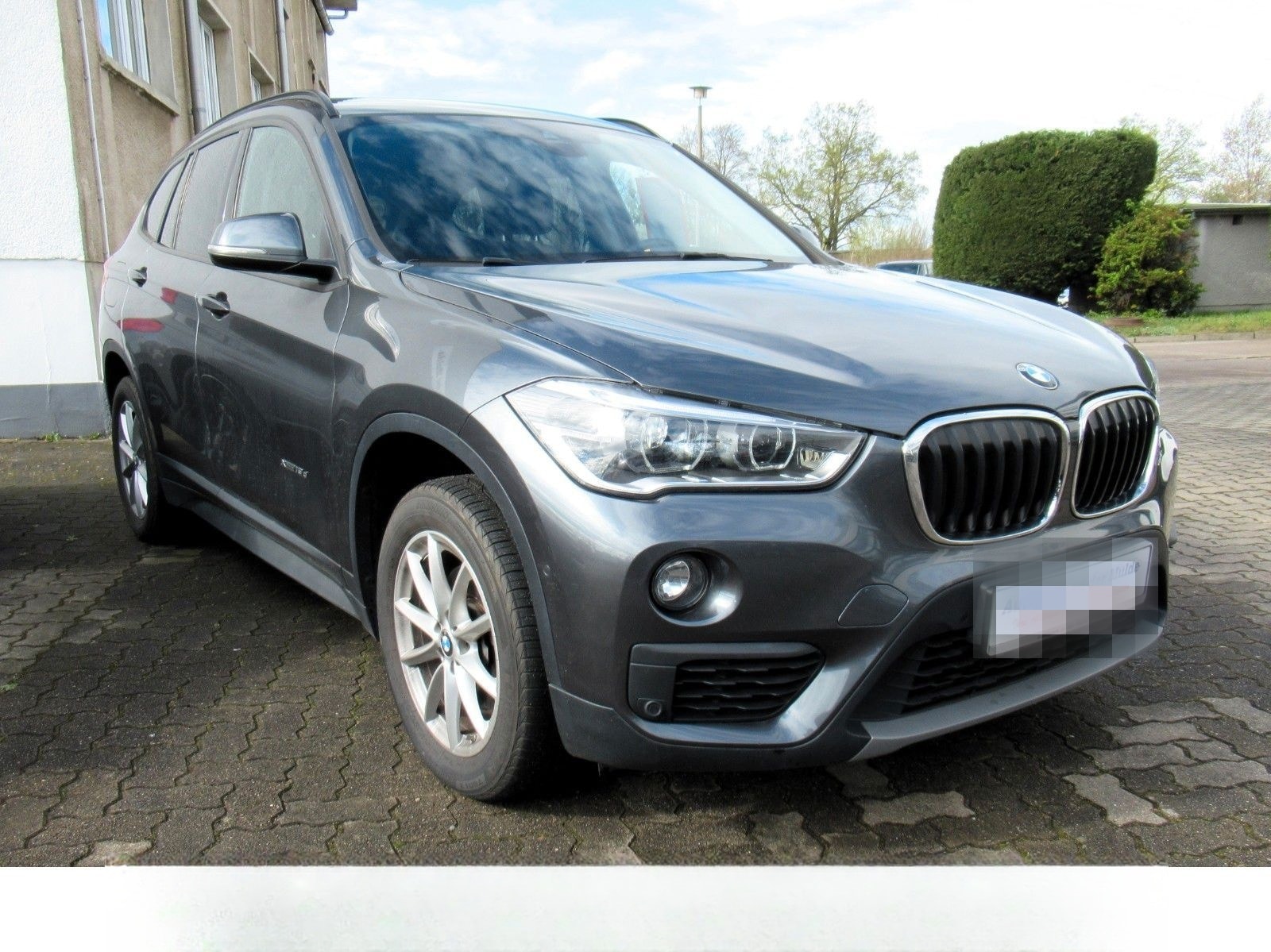 BMW X1 xDrive18d*Navi*LED*SH*Sportsitze foto 2