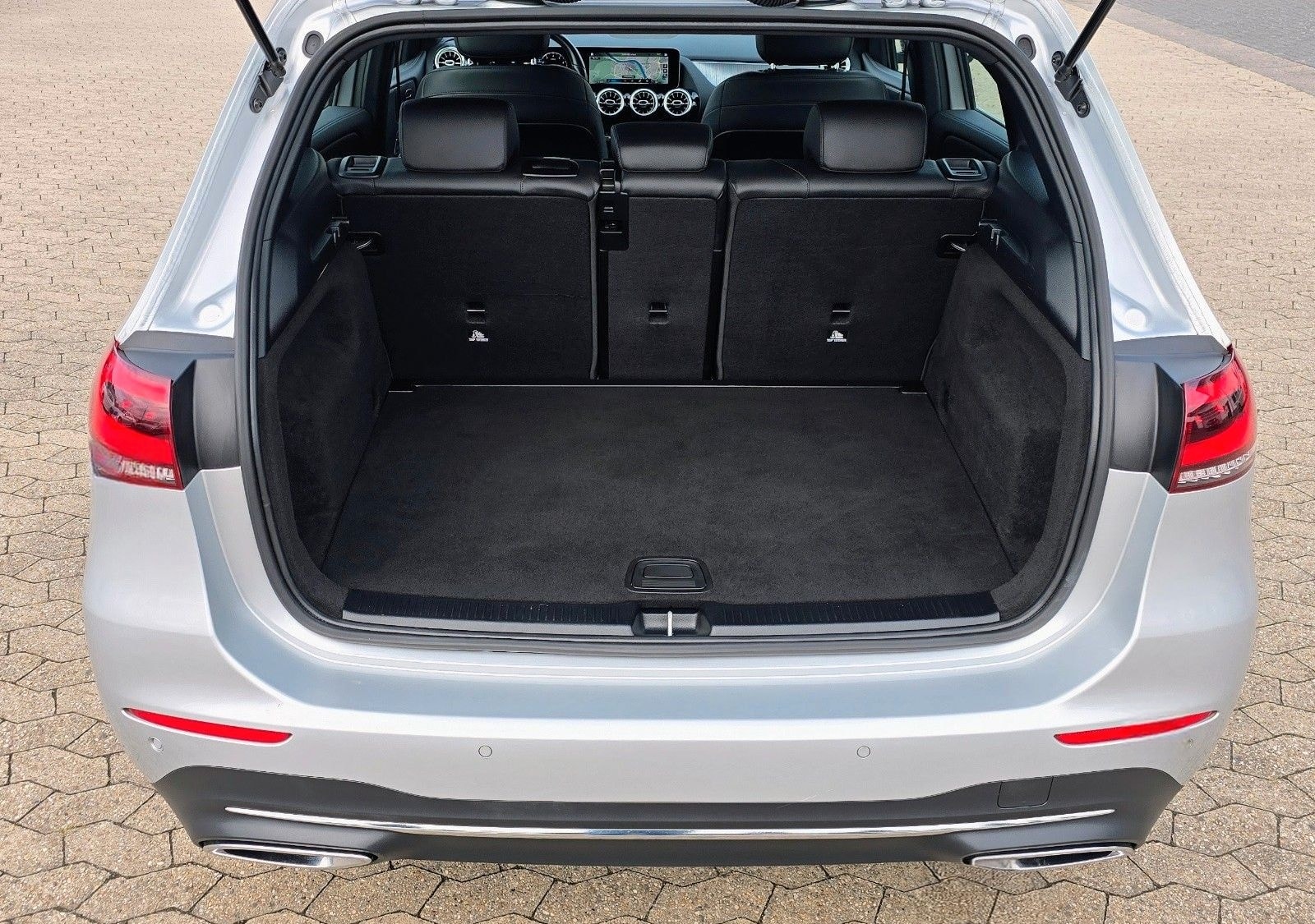 Mercedes-Benz B 180 Progressive*MBUX*LEDER*KAMERA+TOTW+LED foto 15