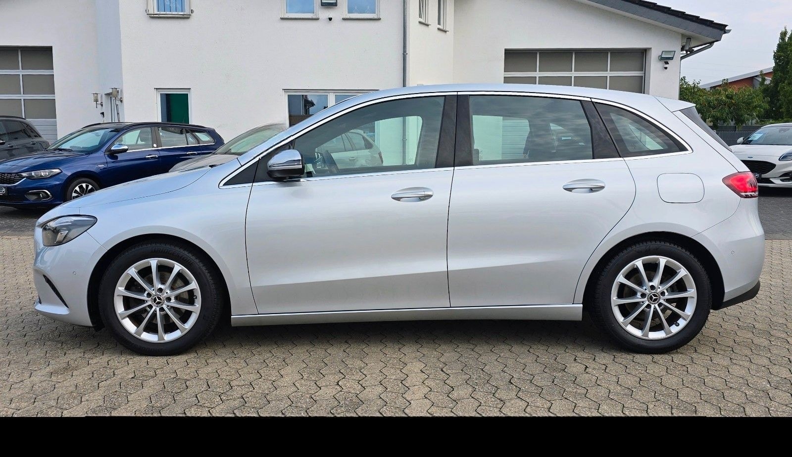 Mercedes-Benz B 180 Progressive*MBUX*LEDER*KAMERA+TOTW+LED foto 8