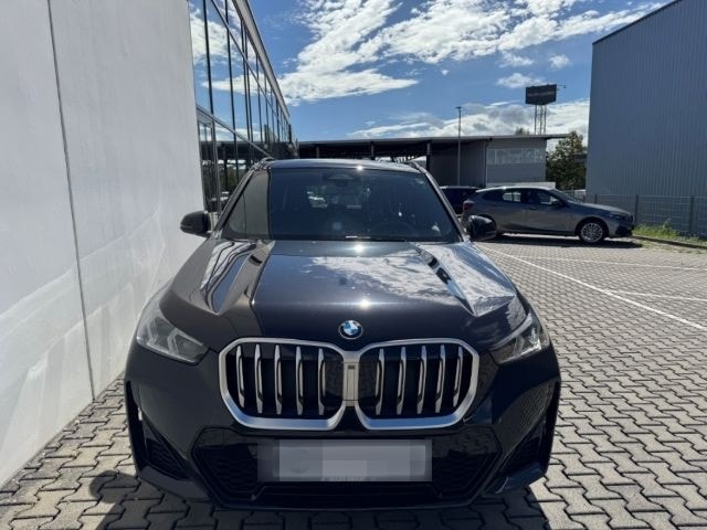 BMW X1 sDrive20iA M Sport AHK Aktivsitz Memory H/K D foto 2