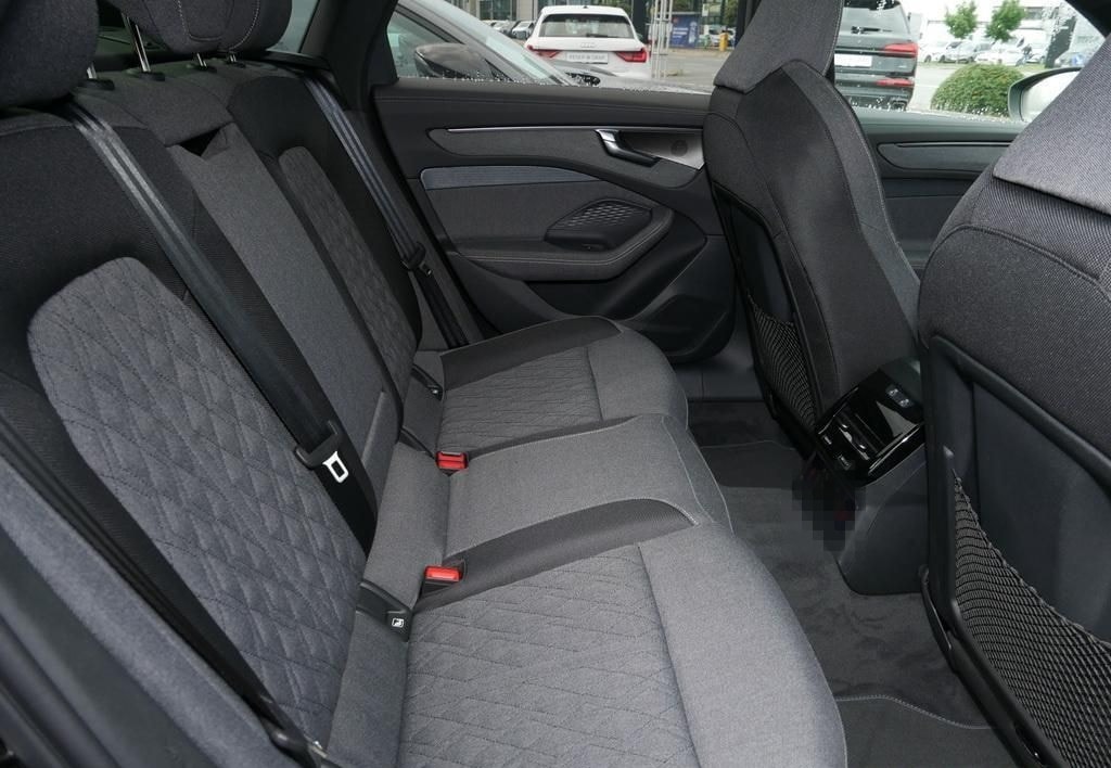 Audi A6 Limousine edition one e-hybrid quattro 270 kW foto 9