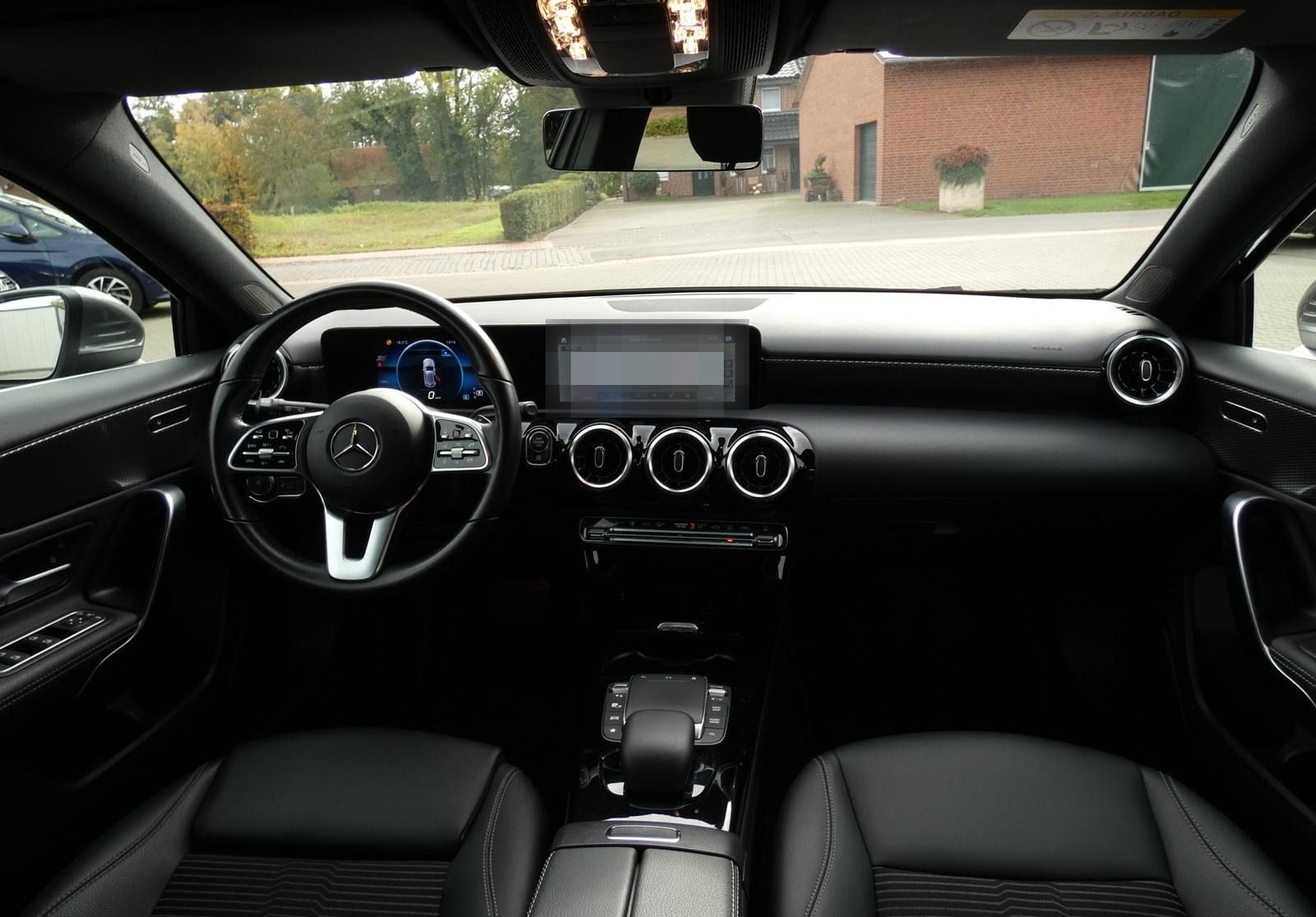 Mercedes-Benz A 200 d 8 G-DCT Progressive LED AHK RFK NAV DIST foto 17