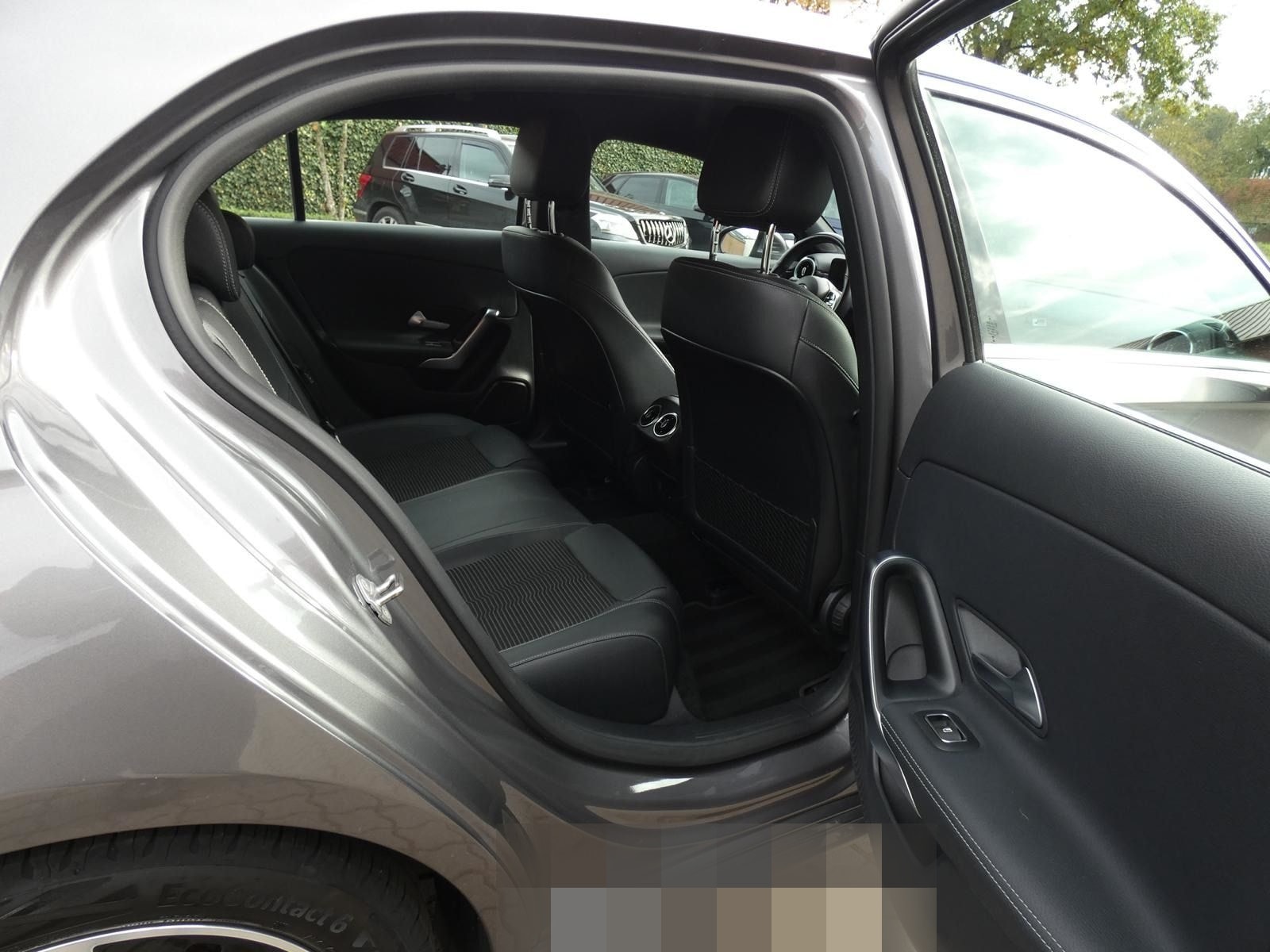 Mercedes-Benz A 200 d 8 G-DCT Progressive LED AHK RFK NAV DIST foto 10