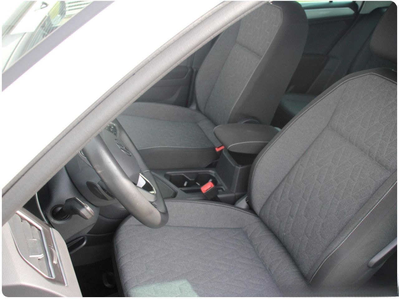 Volkswagen Tiguan Move 1.5 TSI DSG STANDH. AREA VIEW IQ foto 11