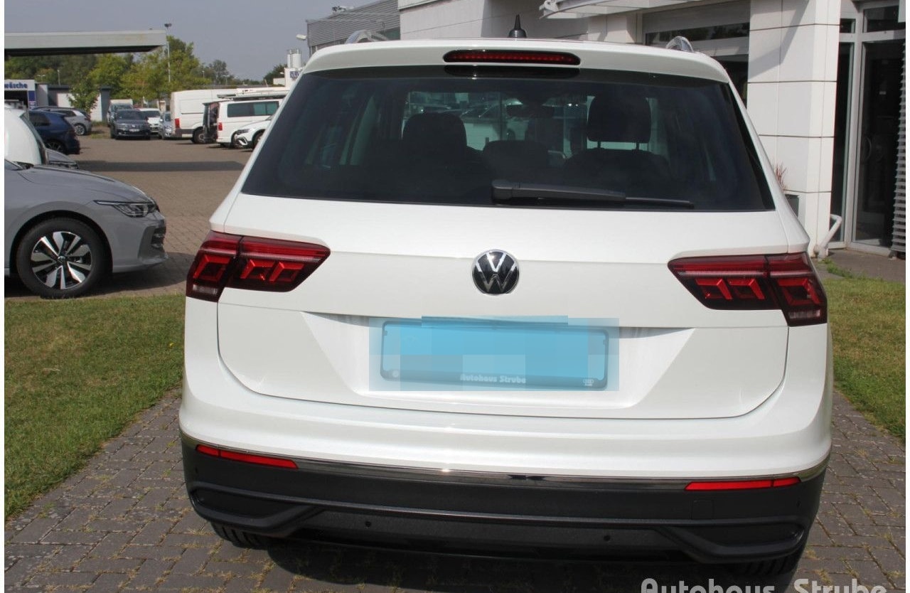 Volkswagen Tiguan Move 1.5 TSI DSG STANDH. AREA VIEW IQ foto 7
