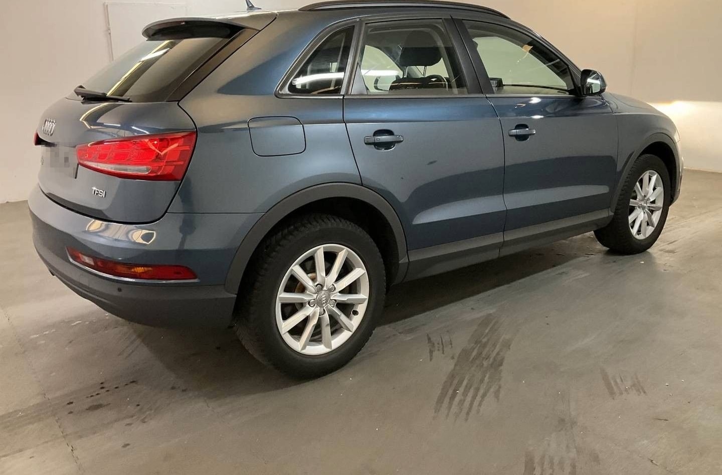 Audi Q3 TFSI S-Tronic AHK NAVI Xenon Tempo Plus 1.Hd foto 7