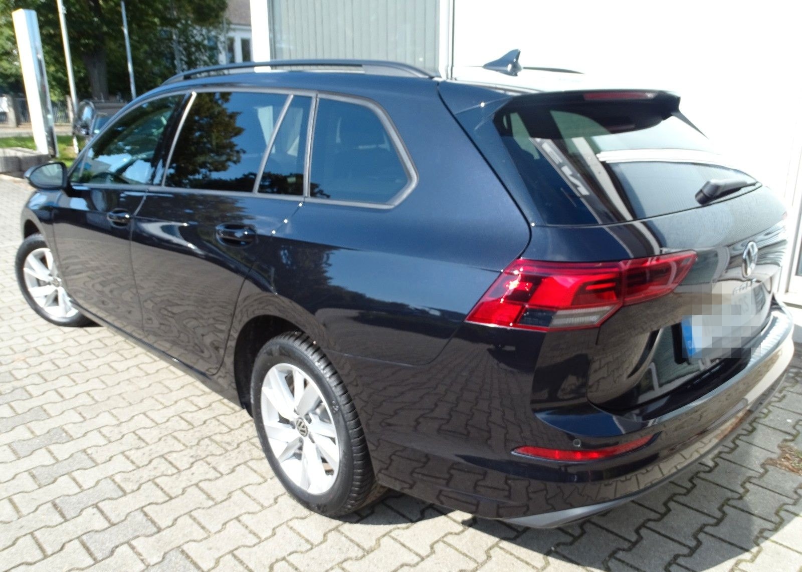 Volkswagen Golf VIII Variant Life*STANDH.*IQ-DRIVE*ACC*NAVI foto 3