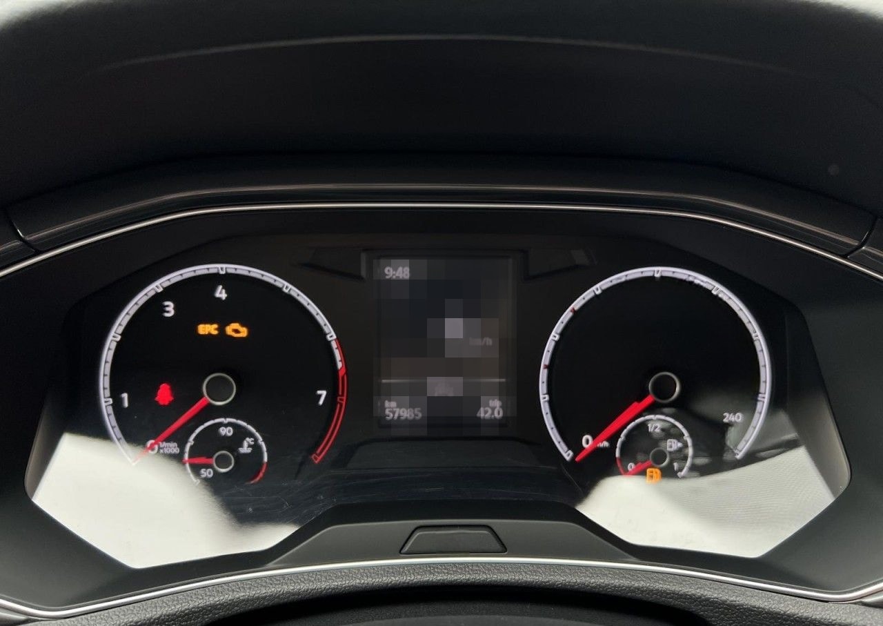 Volkswagen T-Roc 1.5 TSI Sport SHZ+PDC+KLIMA+LED+CARPLAY foto 12