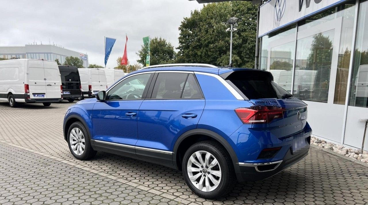 Volkswagen T-Roc 1.5 TSI Sport SHZ+PDC+KLIMA+LED+CARPLAY foto 4