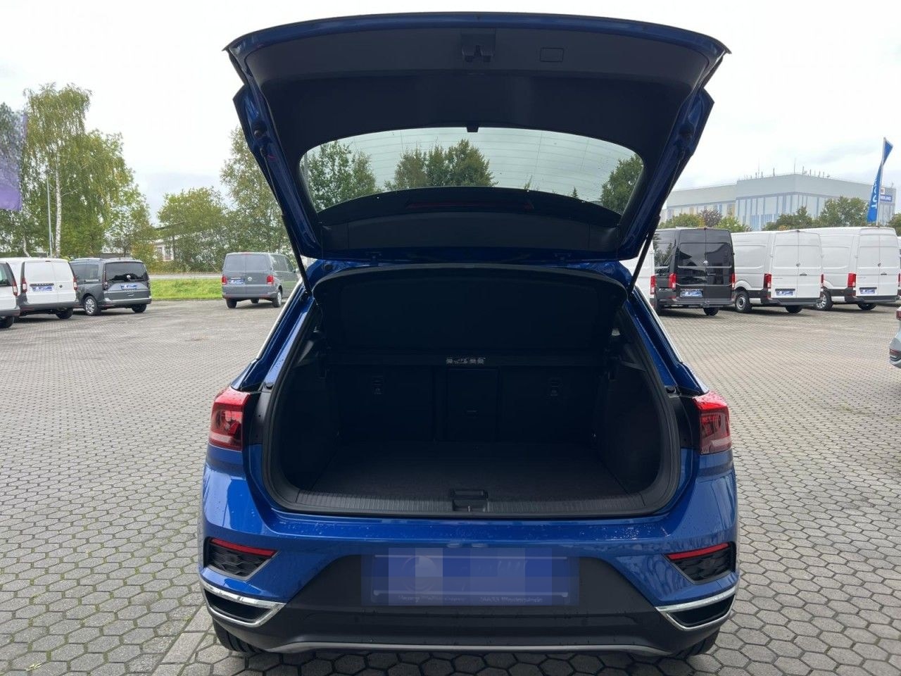 Volkswagen T-Roc 1.5 TSI Sport SHZ+PDC+KLIMA+LED+CARPLAY foto 6