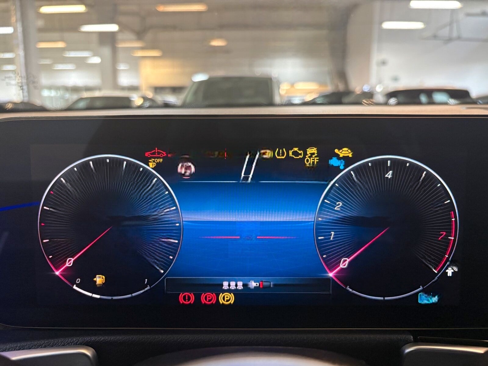 Mercedes-Benz GLB 200 Prog Adv Plus Pano 360 Cam AHK Multibeam foto 16