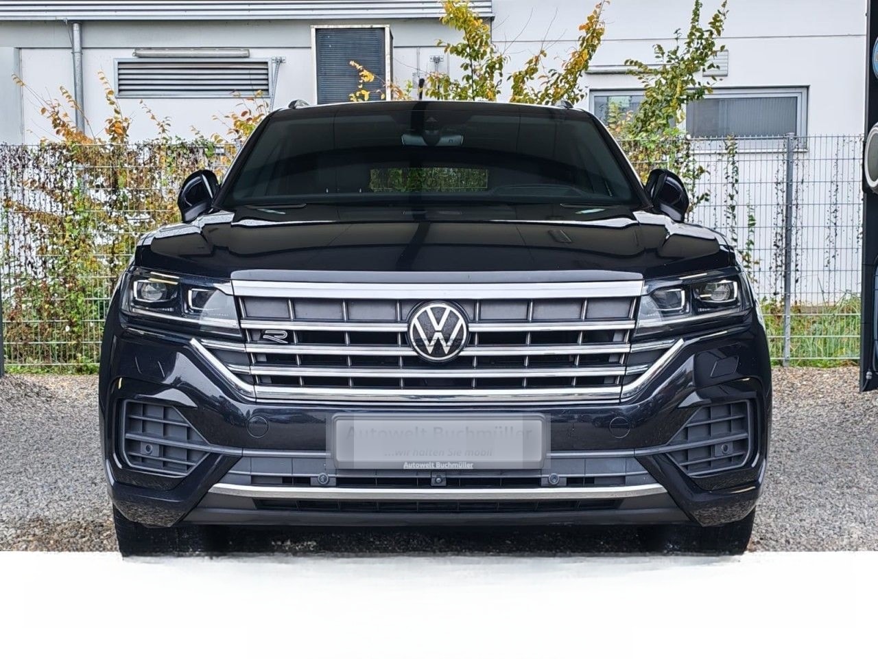 Volkswagen Touareg 3.0 TDI DSG R-LINE,AHK,ACC,ALLRADL,PANO foto 1