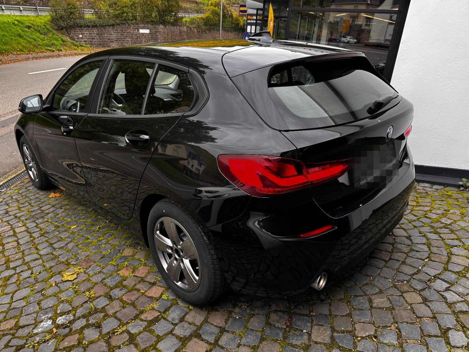 BMW 118 d Advantage foto 1