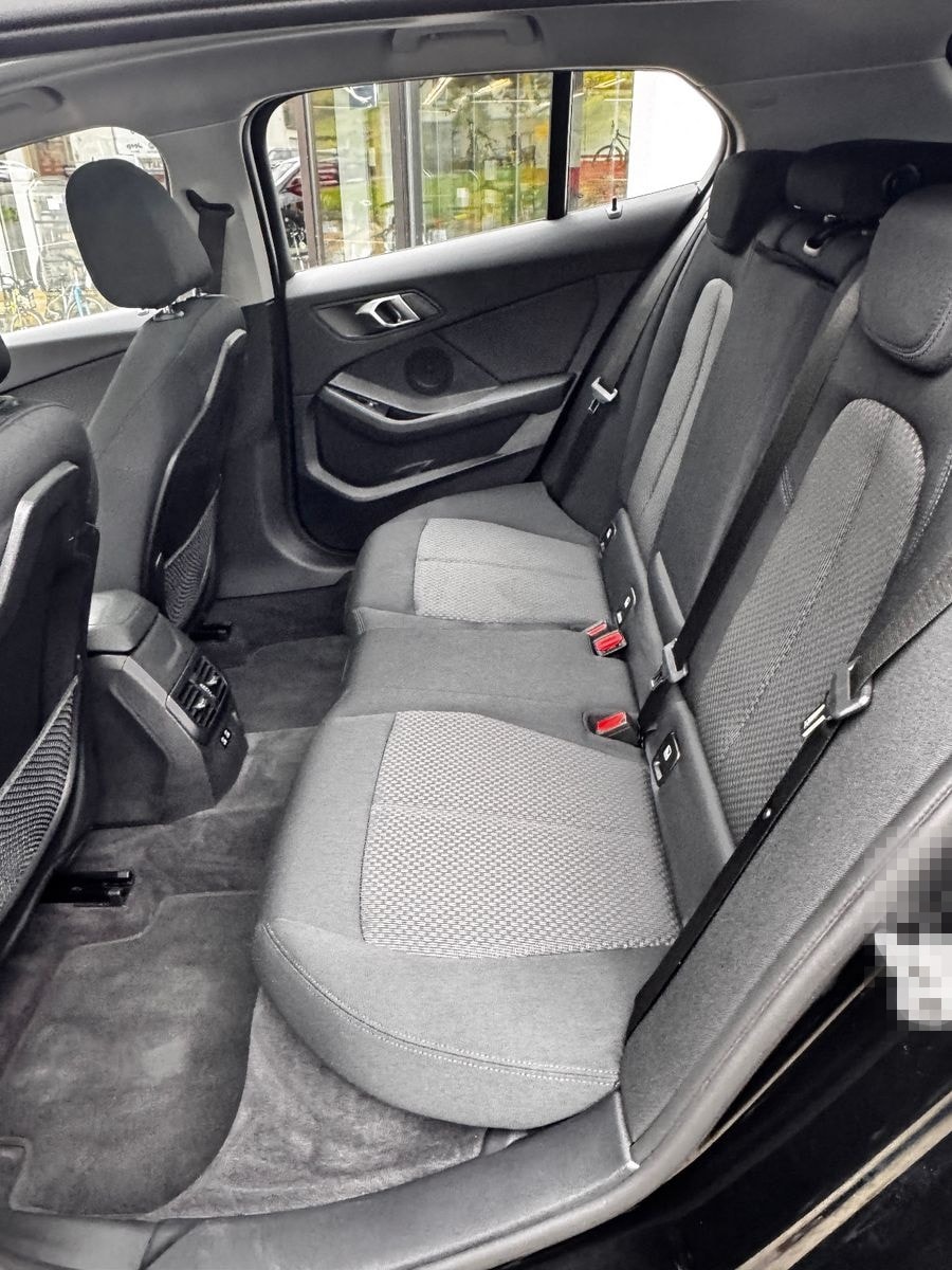 BMW 118 d Advantage foto 10