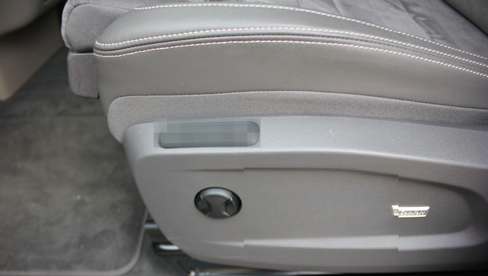 Volkswagen T7 Multivan Style 2.0 TDI DSG AHK,Navi,Panodach foto 14