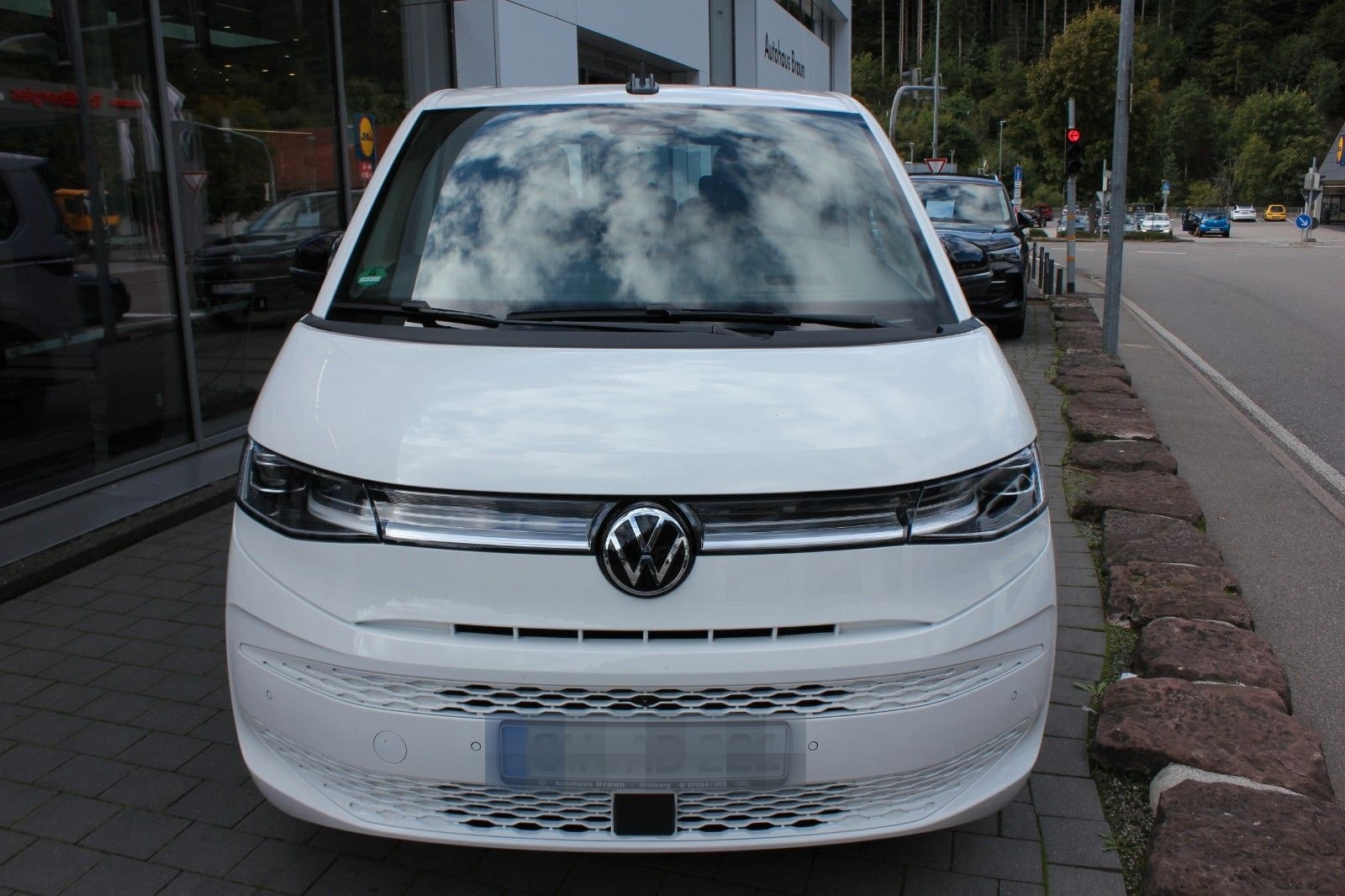 Volkswagen T7 Multivan Style 2.0 TDI DSG AHK,Navi,Panodach foto 3