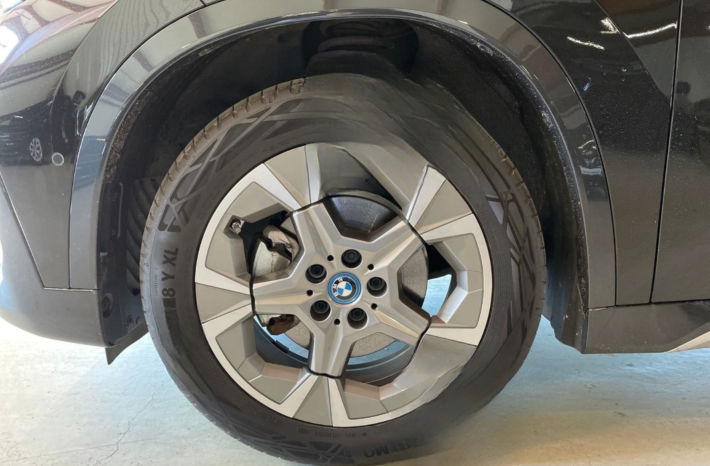 BMW iX1 eDrive20 Elektro AHK Pano Adap.LED Head-Up foto 13