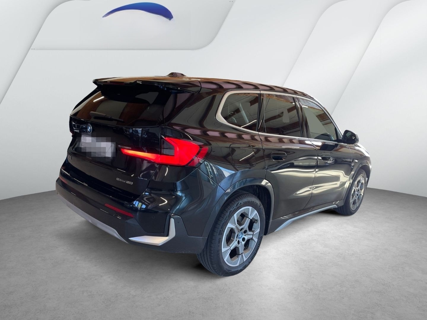 BMW iX1 eDrive20 Elektro AHK Pano Adap.LED Head-Up foto 4