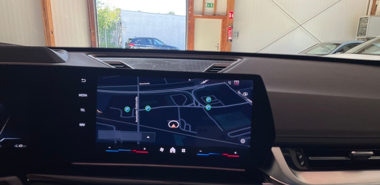 BMW iX1 eDrive20 Elektro AHK Pano Adap.LED Head-Up foto 10