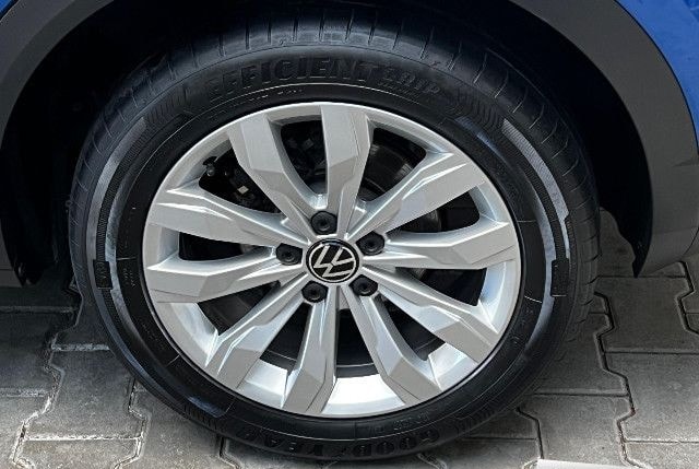 Volkswagen T-Roc 1.5 TSI Sport Navi ACC LED SZH Kamera foto 4